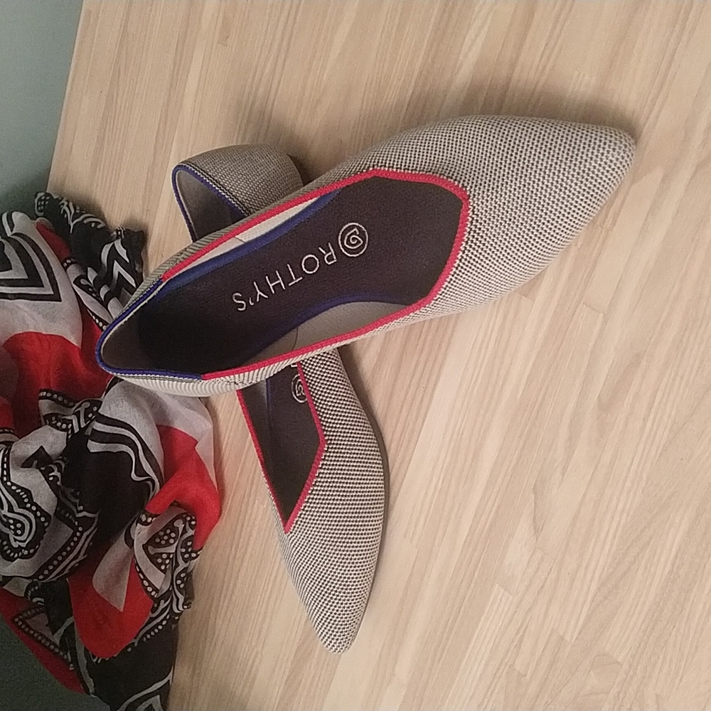 Rothy's The Point. Size 7.5. Black & white herringbone. DISCONTINUED. FREE ship.